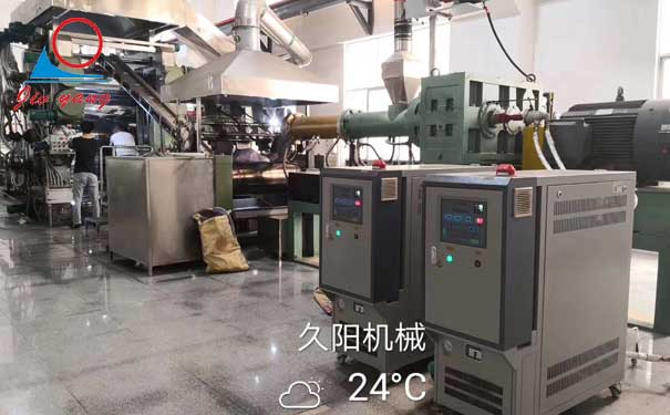 久阳机械开展“紧抓kaiyun·开云(中国)官方网站生产与安全”主题会议
